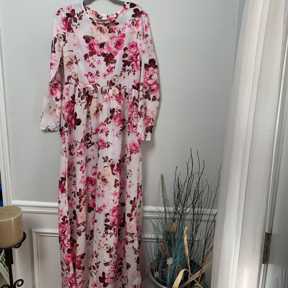 Women’s Floral 3/4 sleeve maxi dress
